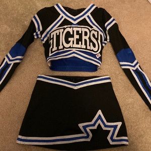 Cheerleading outfit. Junior size small